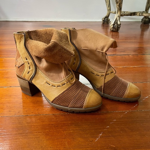 Maciejka Unique Women's Leather Boots Handmade in Poland - Sz 37~US 6.5 - Picture 6 of 12